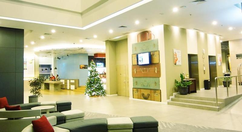 Ibis Surabaya City Center Exteriör bild